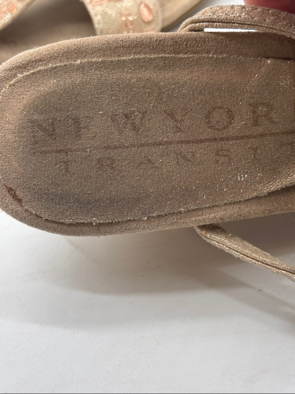 New York Transit Friendship Tan Wedge Sandals with Gem T-Strap Size 10 MCW9872B - Picture 7 of 8